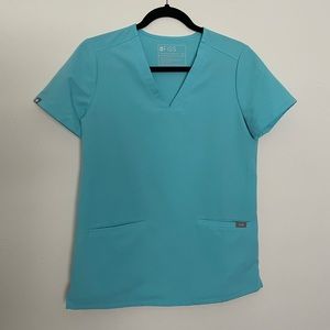 Figs Casma Three Pocket Scrub Top